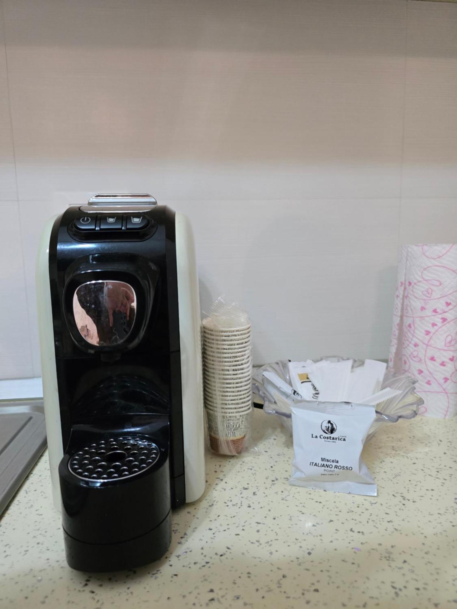 Modern , Quiet , Family Friendly & Fully Furnished Apartment Vlorë 外观 照片